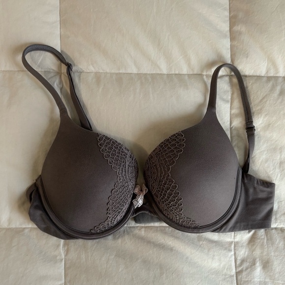 Victoria's Secret Other - Victoria’s Secret Perfect Shape Bra